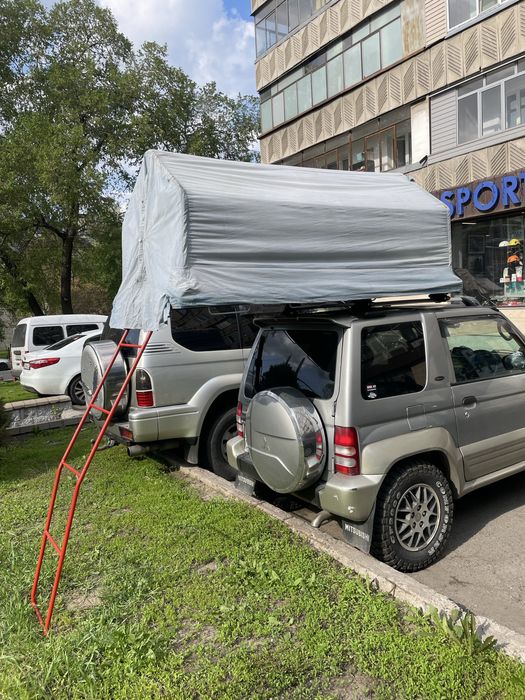 Автопалатка на крышу автомобиля