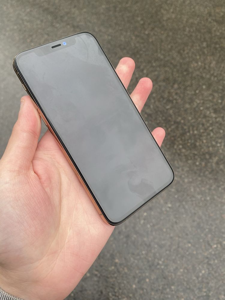 Телефон Iphone 11 Pro 64Gb