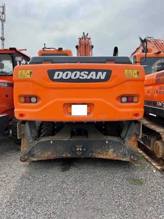 Продаётся колесный экскаватор Doosan 210 б.у состояние идеальное