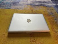 laptop macbook 2012, catalina, i5, 4 gb, baterie 4 cicluri