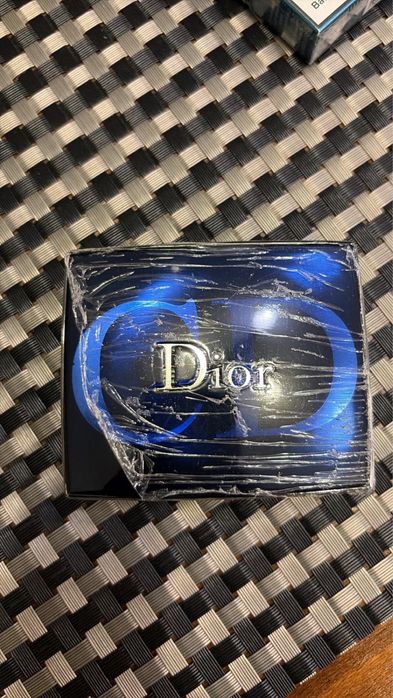 Чисто нови сенки Dior палитра оригинални!