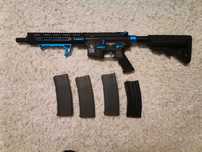 Vând replica airsoft! +încărcătoare