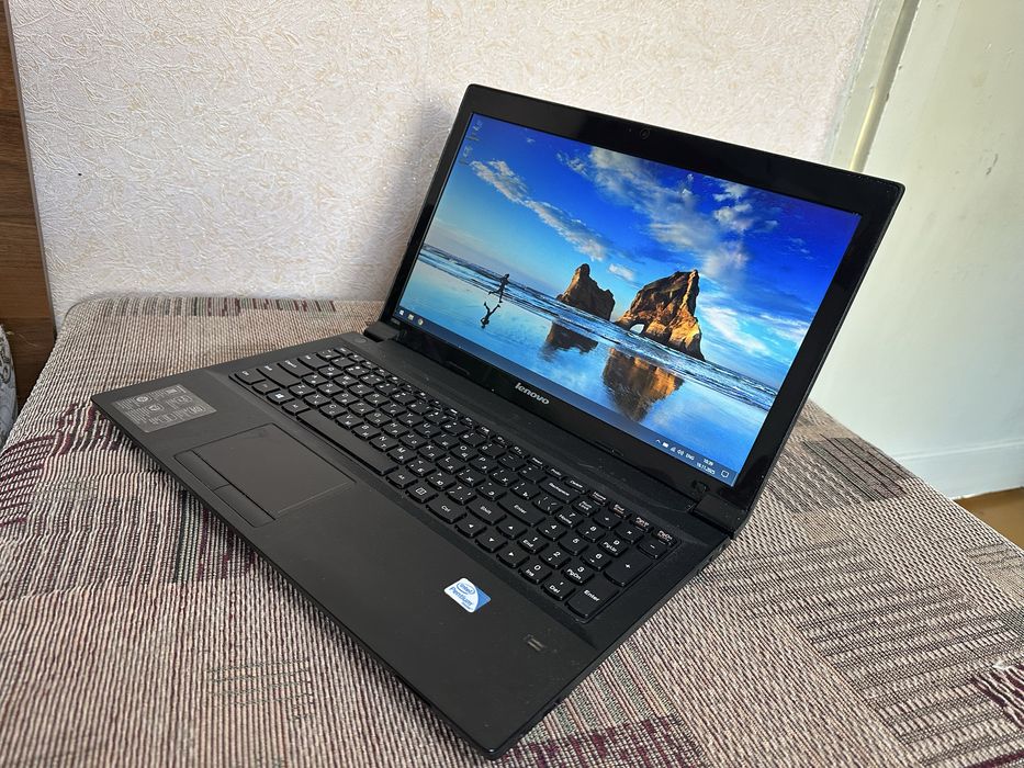 Мощный ноутбук CORE i3 + 6 ГБ ОЗУ