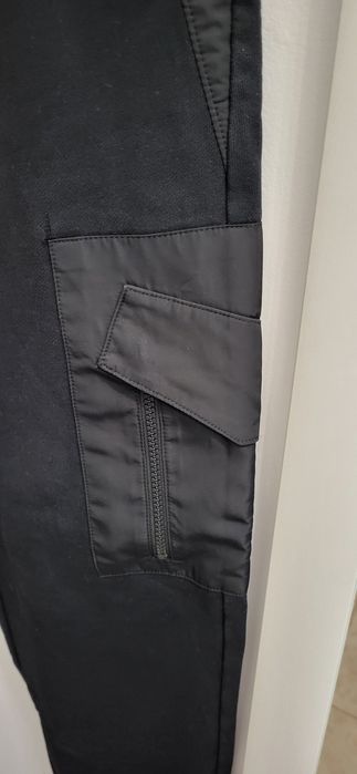 Hugo -мъжка долница