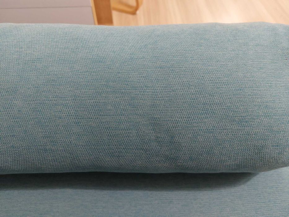 Cand canapea extensibila albastru deschis