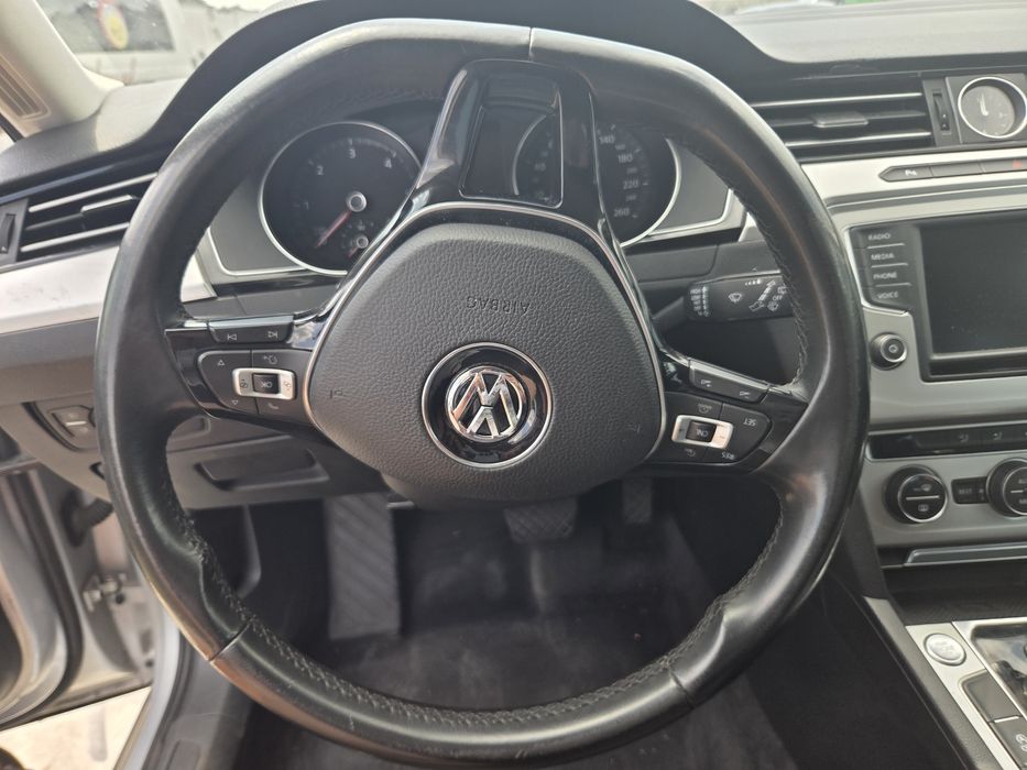 Volan complet Passat B8