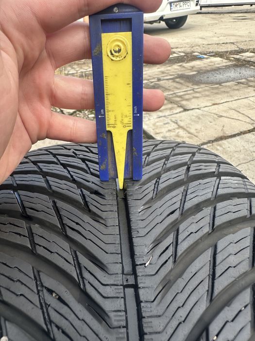 Anvelope iarna Michelin Pilot Alpin 5 245/35R19