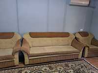 Продаю комплект диван и 2 кресла