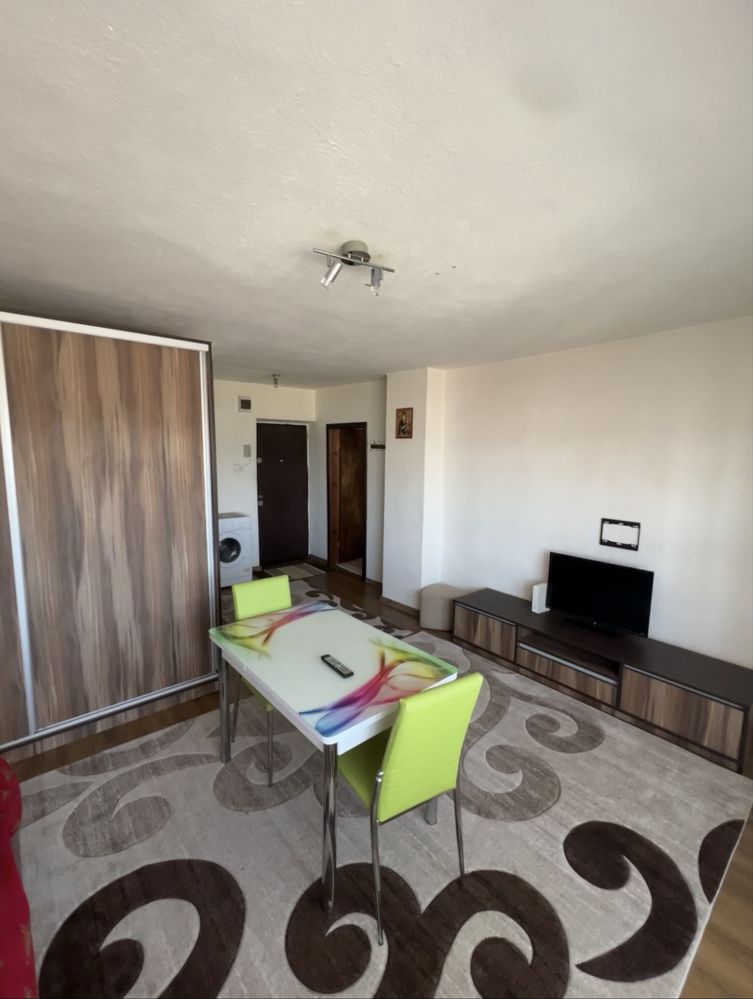 Apartament 1 camera, 44 mp, zona Mihai Eminescu