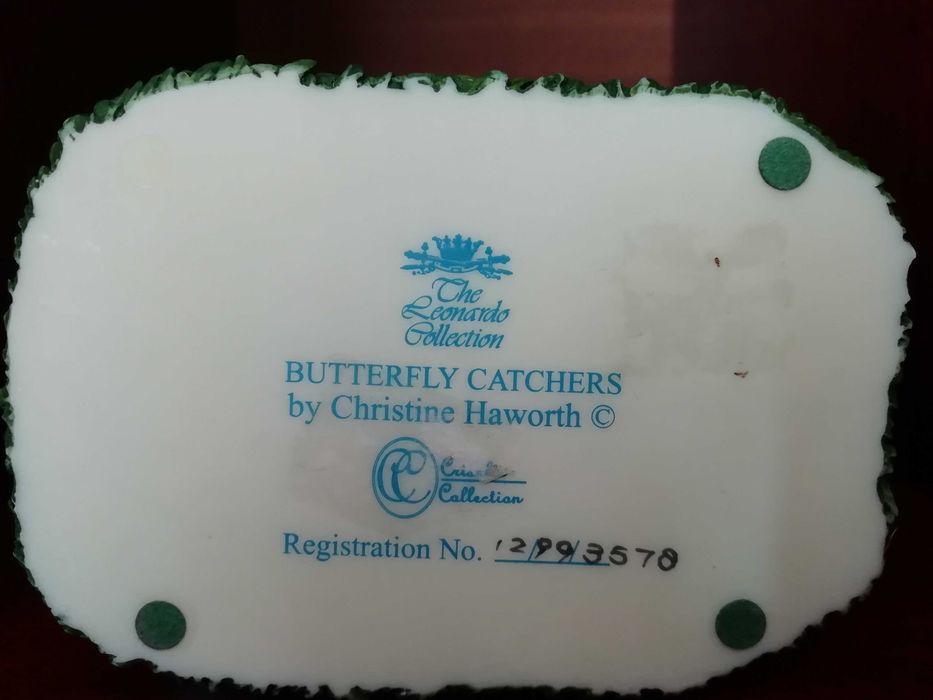 немски, английски и италиански статуетки