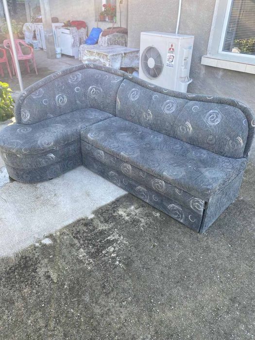 Кухненски ъглов диван