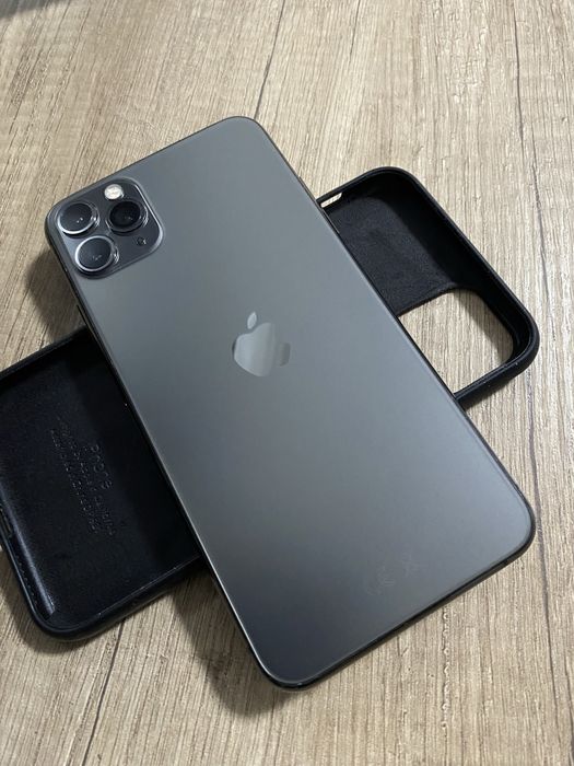 Iphone 11 pro max! Green!  512