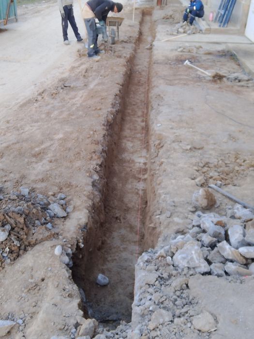 Ура тиранша йомкус сантехника ишларни к,иламиз