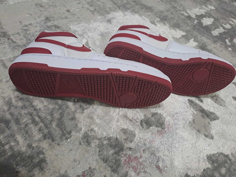 Nike Attack QS SP marimea 38.5 piele naturala