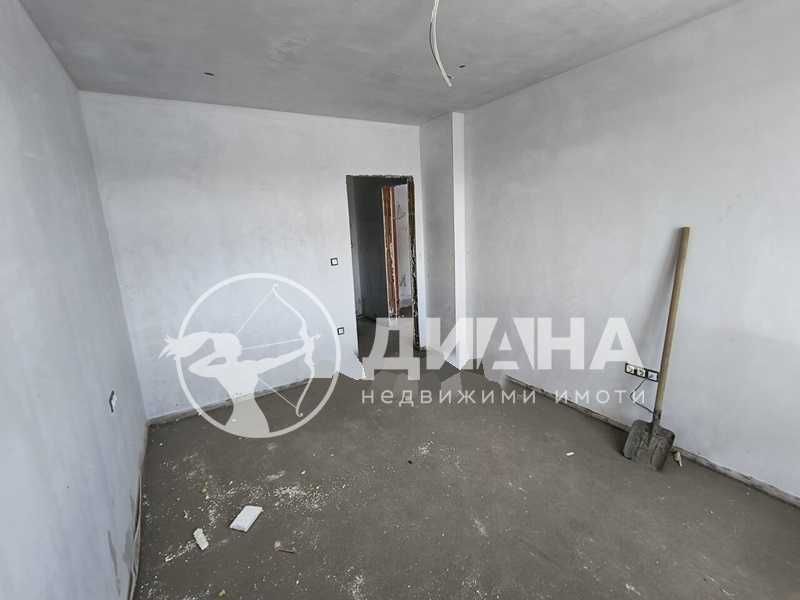 Продава се Двустаен апартамент в Пловдив, Христо Смирненски - 71 кв.м за 1240 €/кв.м - Снимка #2