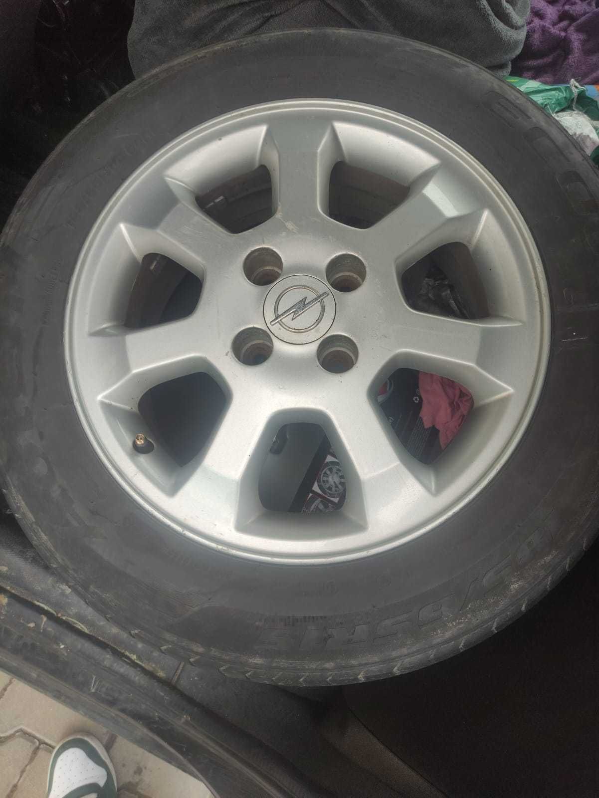 Cauciucuri vara + jante opel