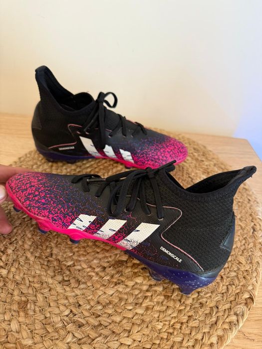 Ghete de fotbal Adidas Predator Feeak 3