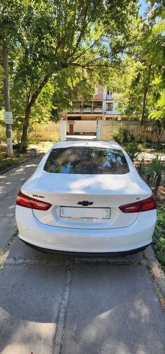Продается своя Малибу 2 2.4л Malibu 2 2.4l avtomobili sotiladi