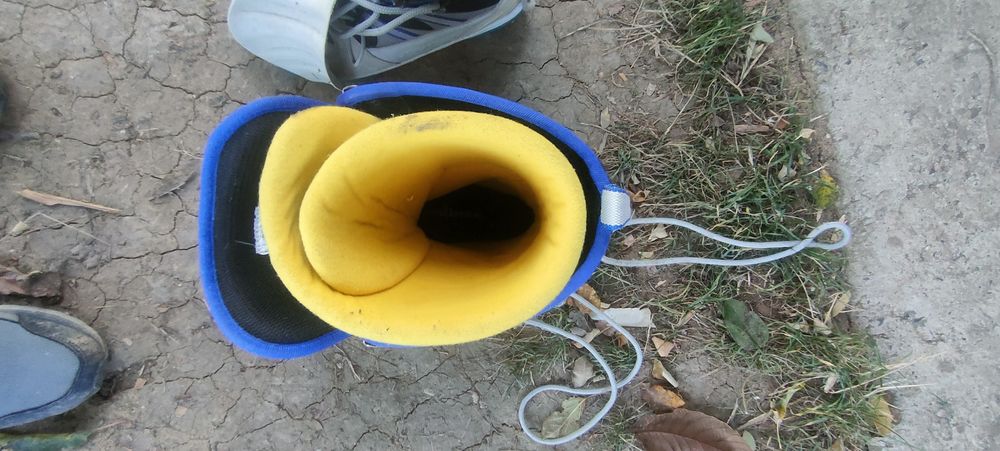 Boots mărime 42 că noi