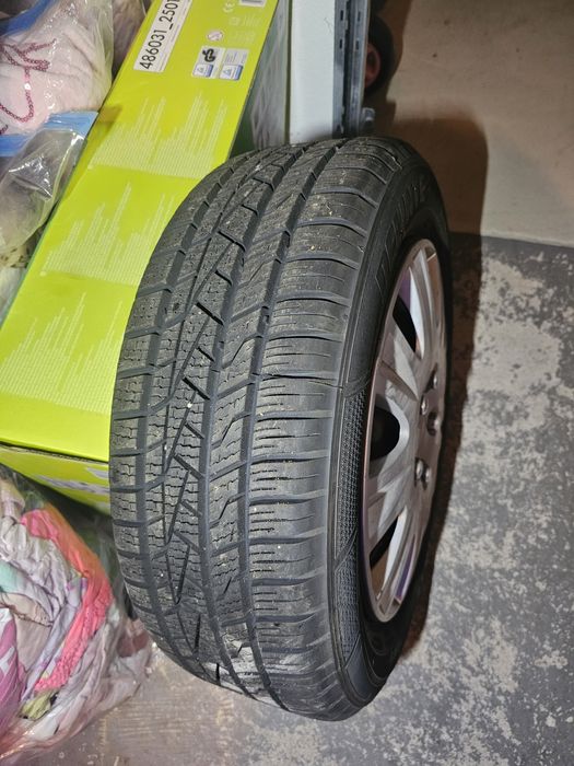 Jenti de tabla cu cauciuc 195 60 R15