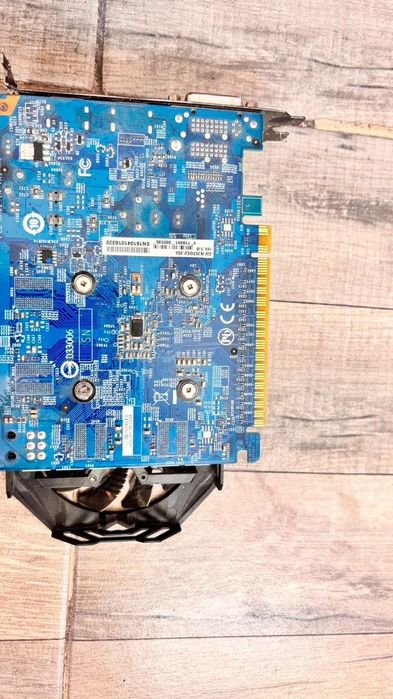 Placa video GTX 750 Ti