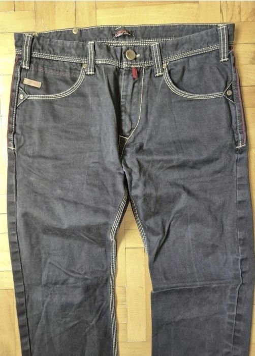 Blugi bărbătești Guru Special Edition - Design Distinctiv - Mărimea 33