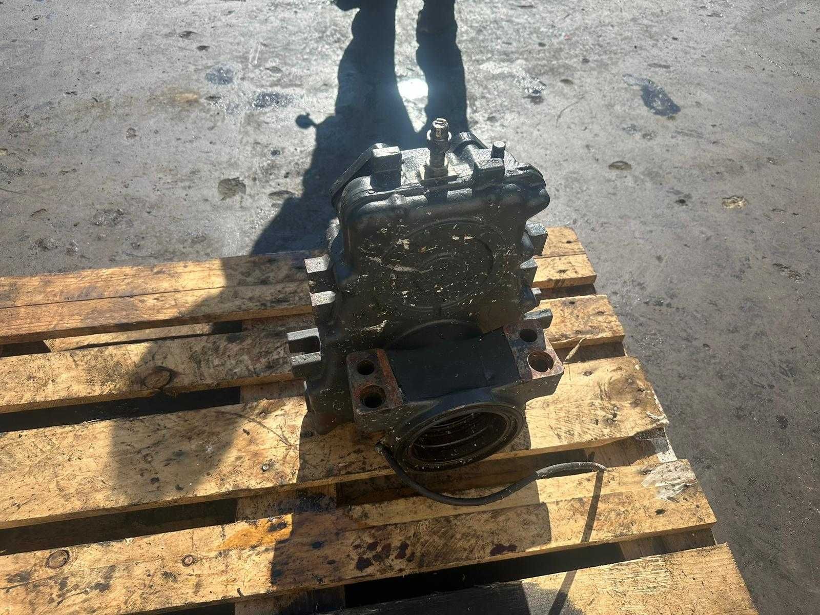 Cutie de viteze cutie transfer Carraro TB172 incarcator frontal vola