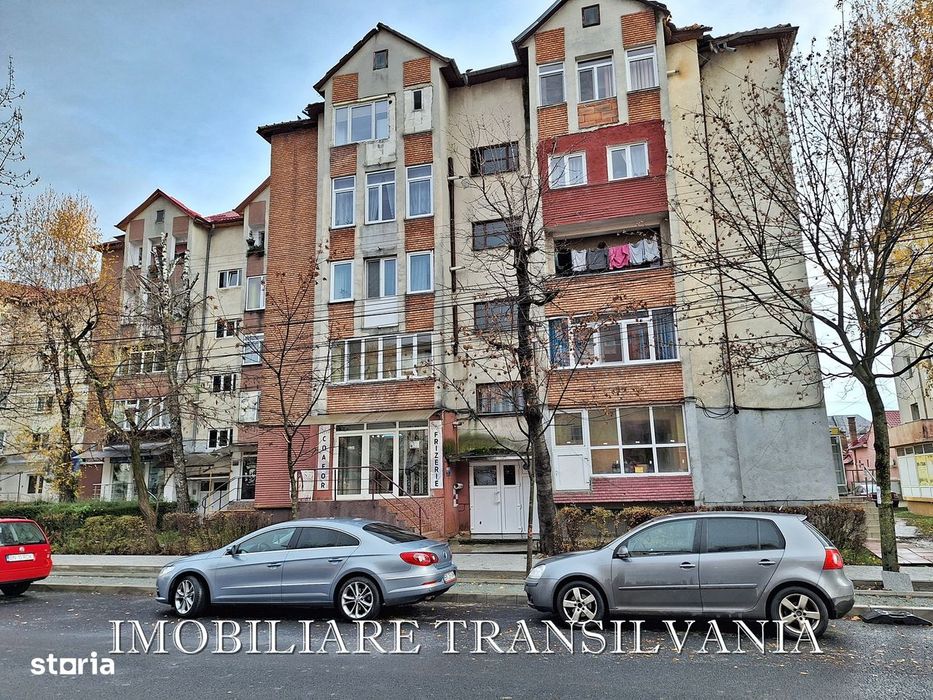 Apartament etajul 1 - zona Decebal, Bistrita