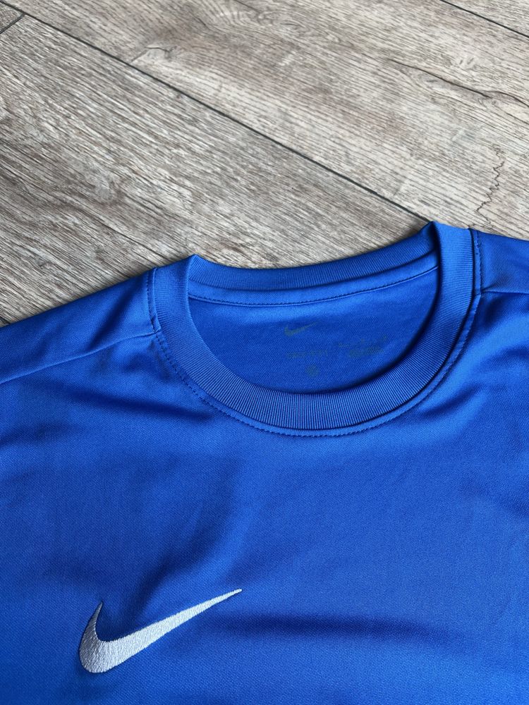NIKE Dri-Fit - размер М / Оригинал