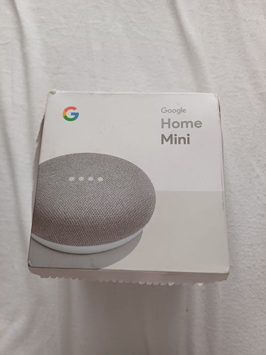 Boxa portabila google