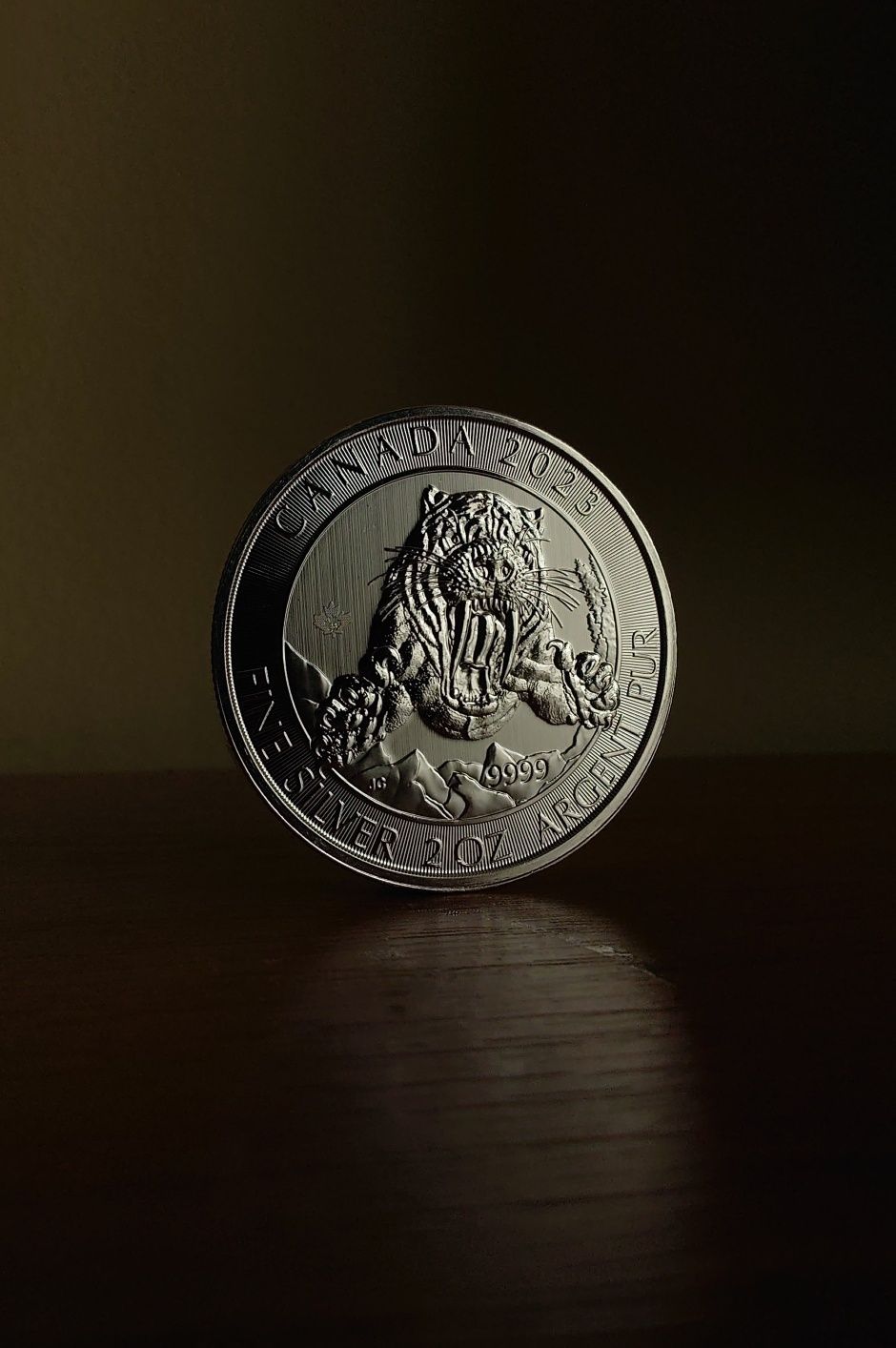 NOU Monedã Argint 2 oz - Sabretooth