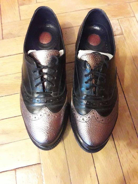 Pantofi dama, marimea 39, din piele