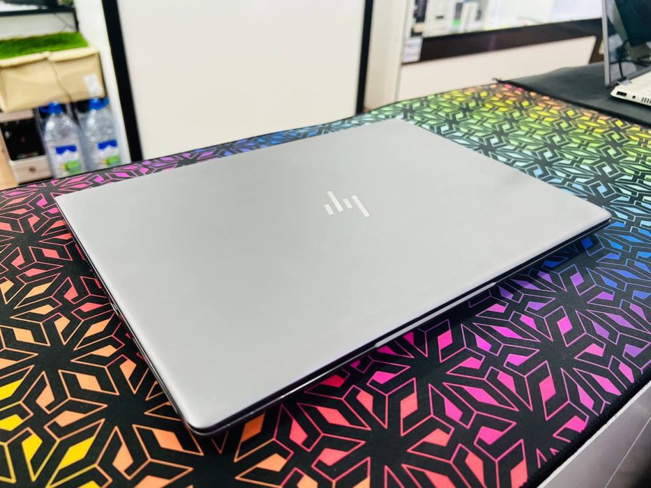 HP ZBOOK Core i5-8gen 16GB/256GB 4GB Video karta