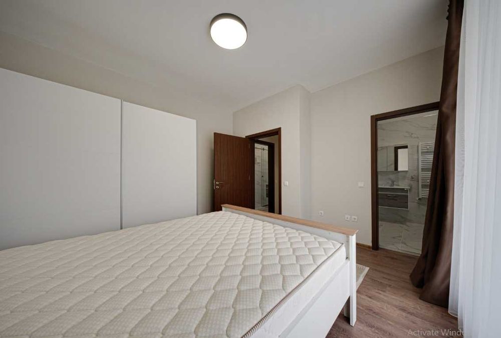 Двустае луксозен апартамент в Смирненски