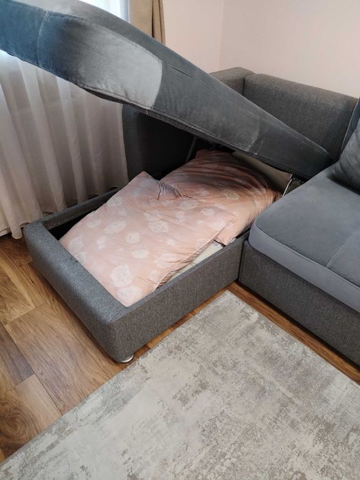 Colțar extensibil cu lada depozitare