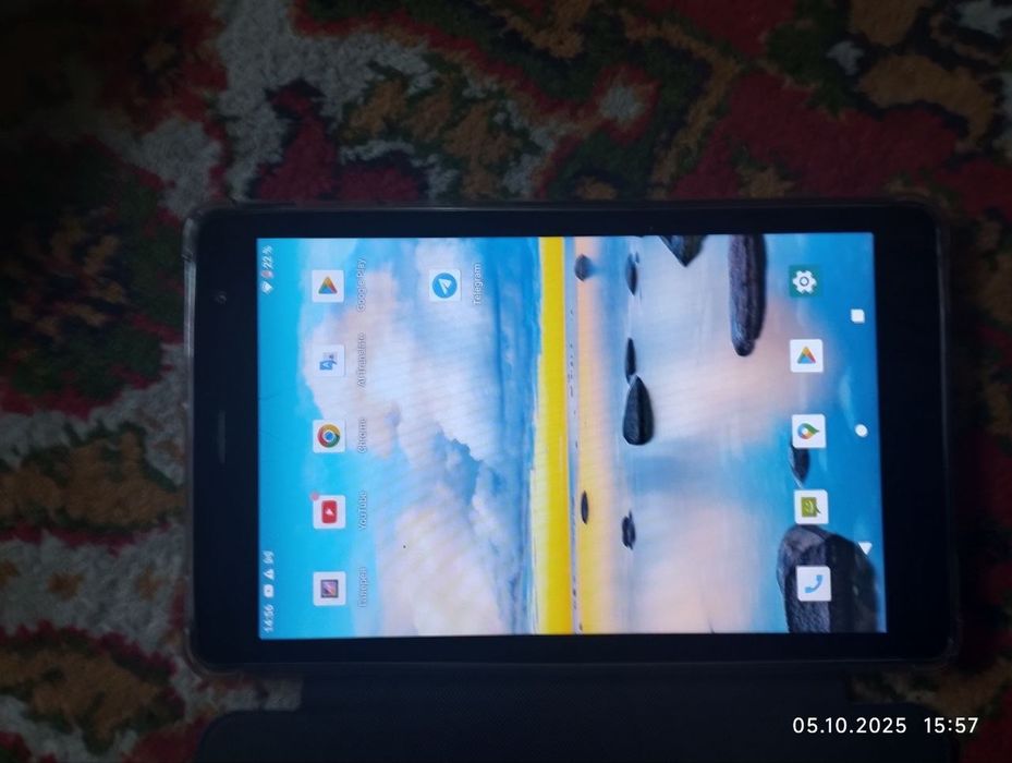 Продам планшет. СЕНСОР НЕ РАБОТАЕТ!