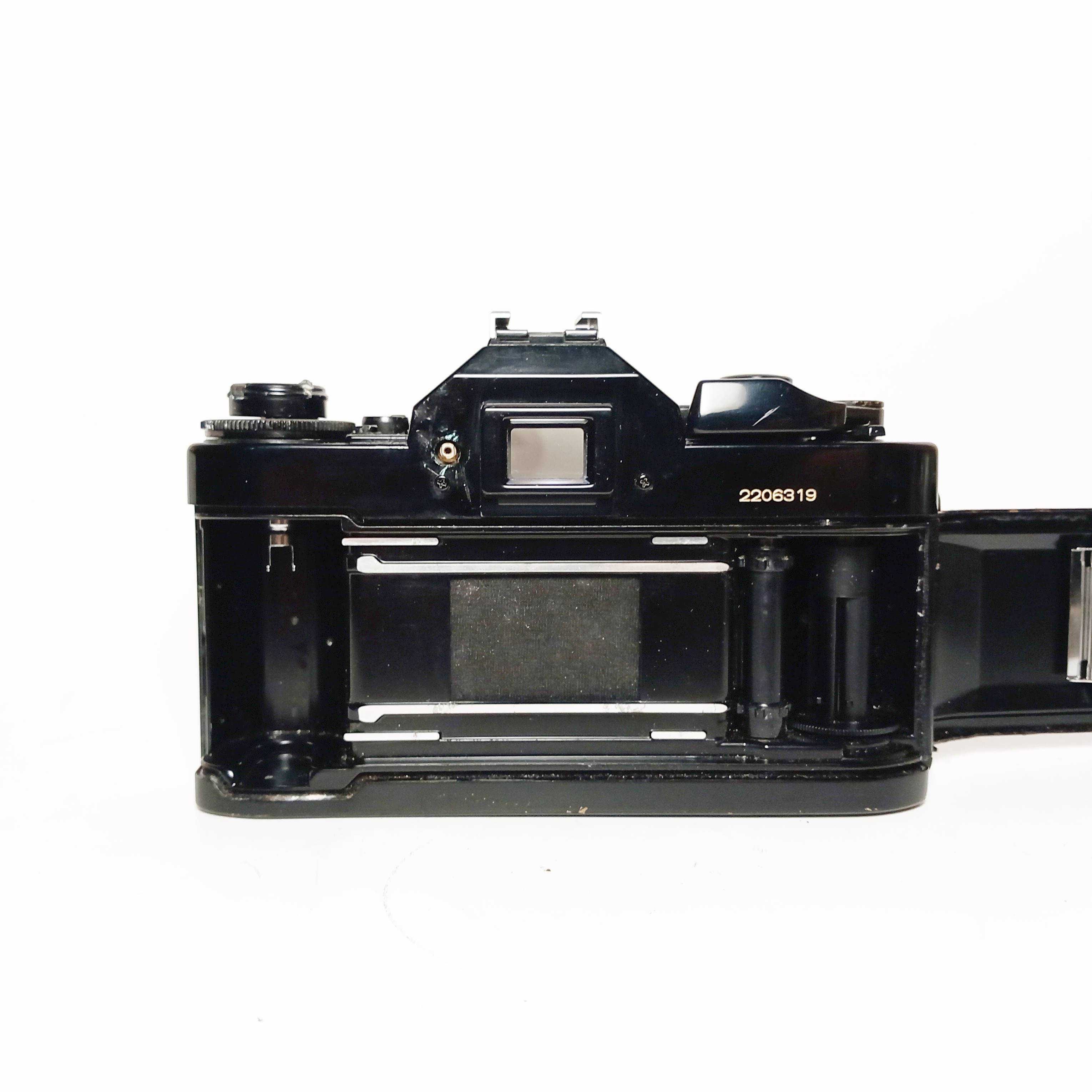 Canon A-1 cu Super-Danubia MC 28mm f/2.8