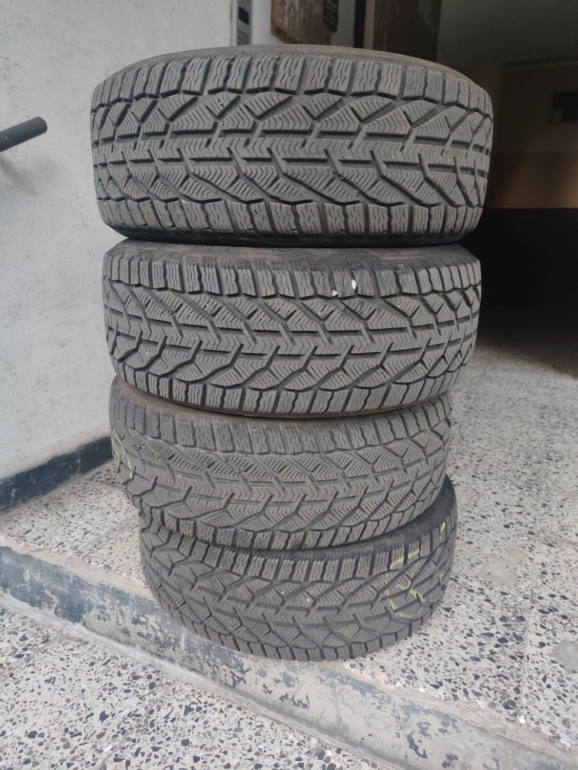 Зимни гуми RIKEN 225/50/R17