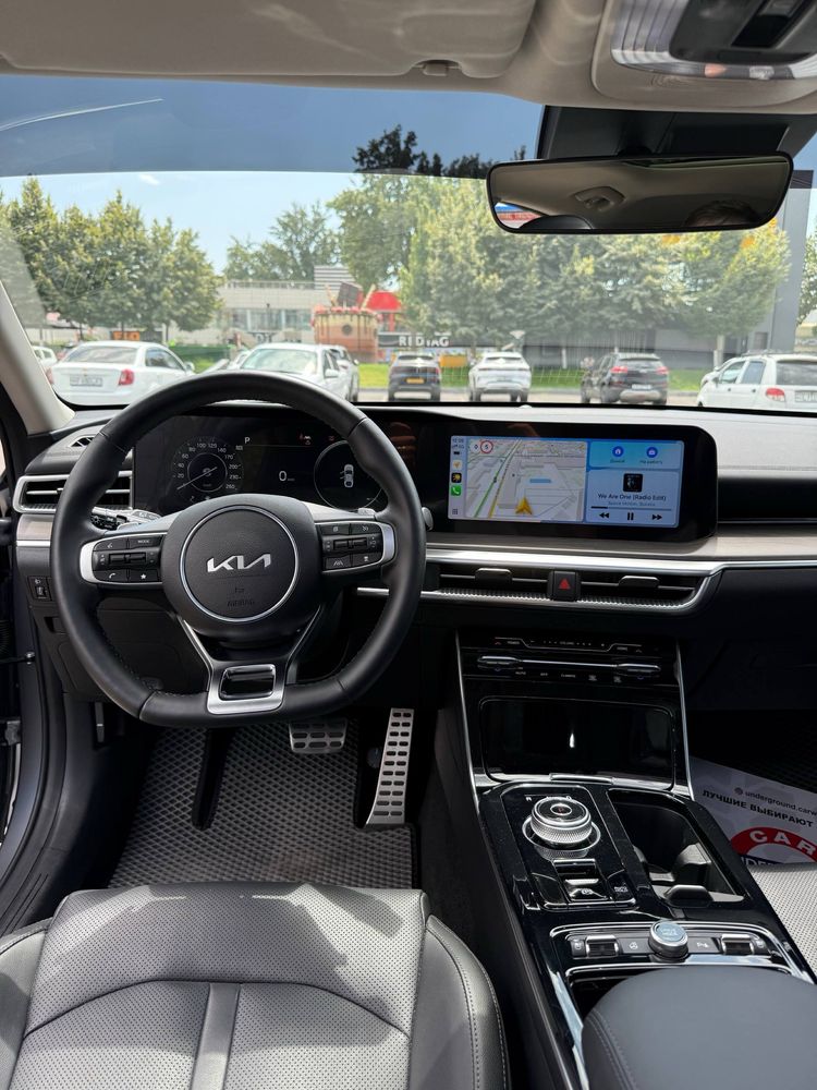 Продаю KIA k5 2L Turbo в максимальной комплектации