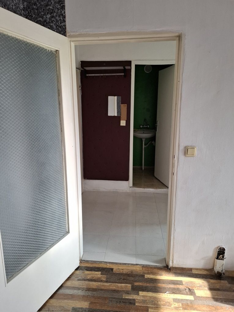 Дава се под наем Двустаен апартамент в Димитровград - 45 кв.м за 102 € - Снимка #2