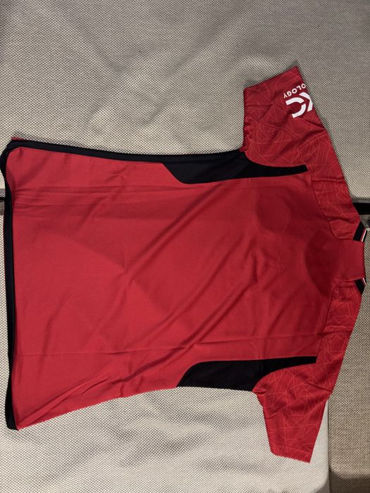 Нова футболна тениска на Manchester Unated