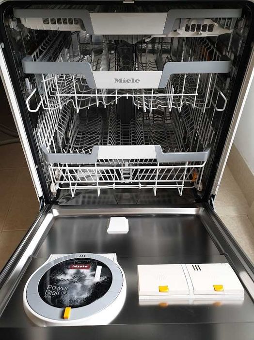 Miele Съдомиялна - AutoDos - Wi-Fi - Auto Open - Свободностояща