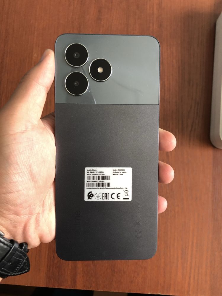 Realmi note 50 4/128 gb