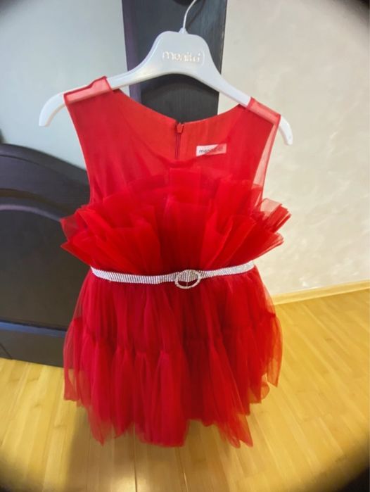 Rochie roșie ,fetite de 10,11 ani