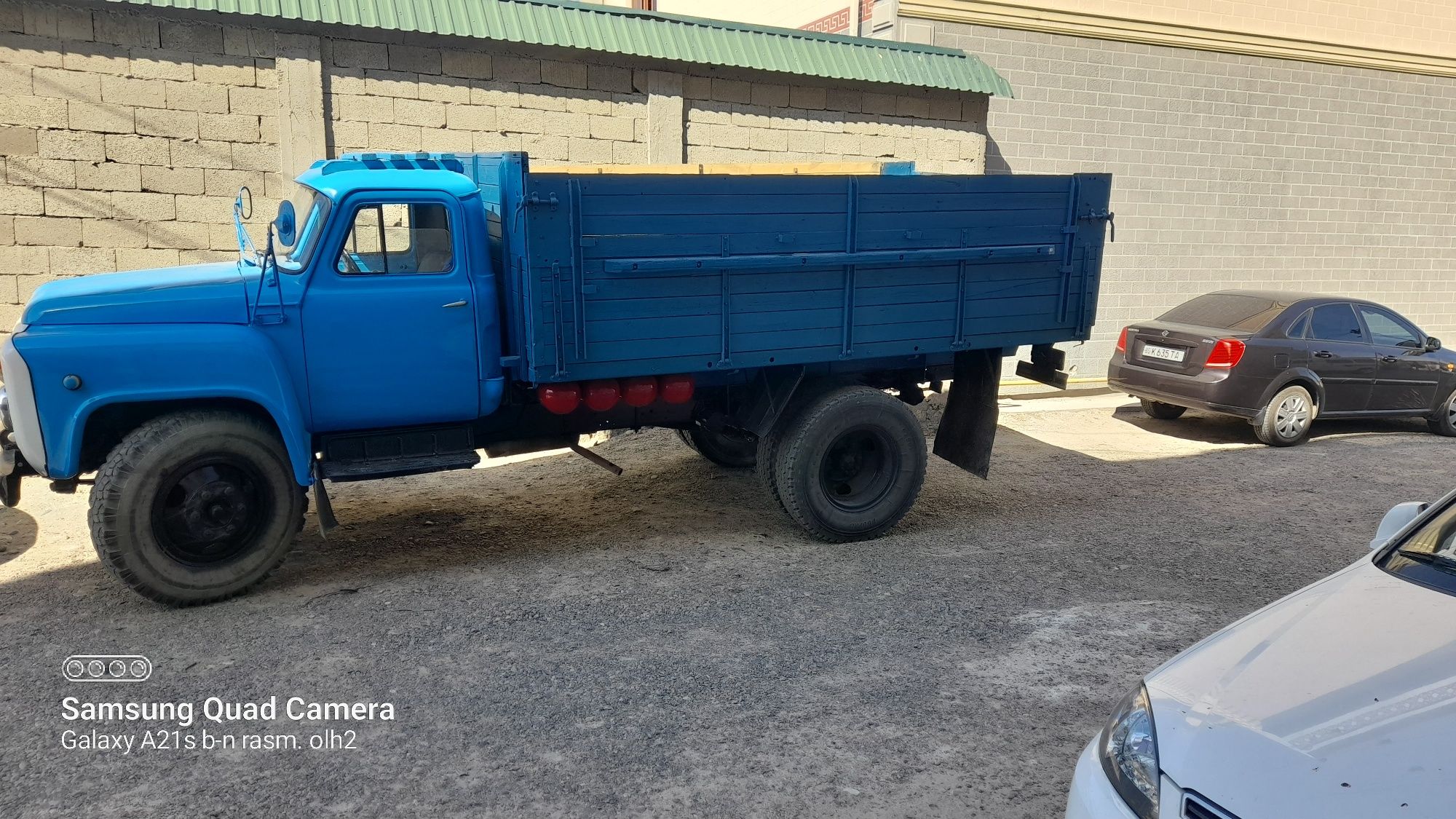 Gaz 53 sotiladi metan