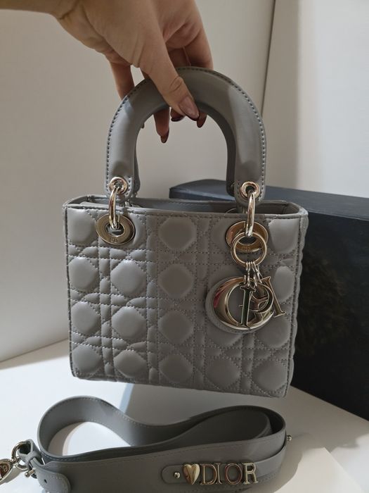 Налична чанта Lady Dior