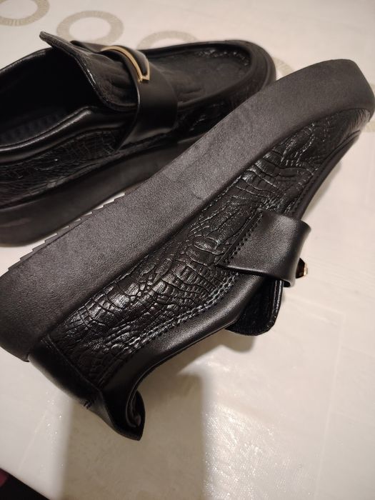 Yangi tufli razmer 42