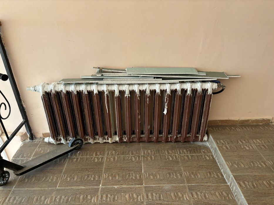 Продам чугунную батарею 17 секция за 15тыс