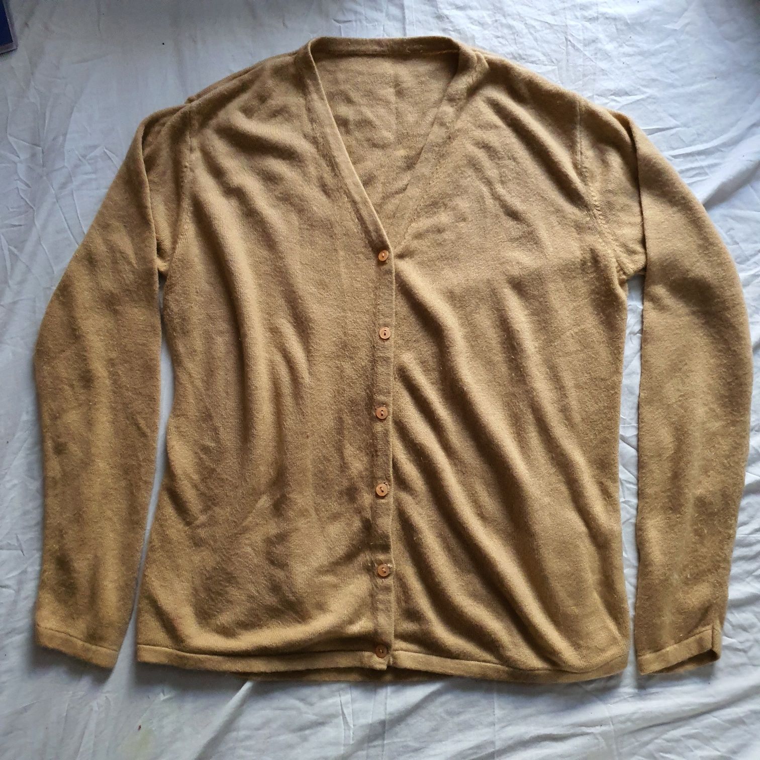 Cardigan cu nasturi  camel bej