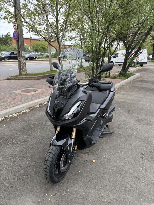 HONDA ADV 350 Culoare Pearl Nightstar Black /GARANTIE 3 ani